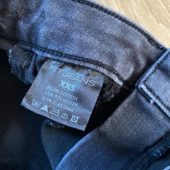 Fitjeans - 360 High Waisted - Black - Picture 15 of 16